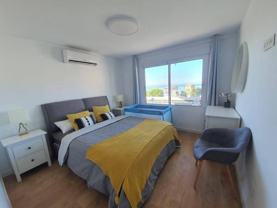 Beautiful Sea Views Cozy Apartment 350 M From Beach Benalmádena Dış mekan fotoğraf