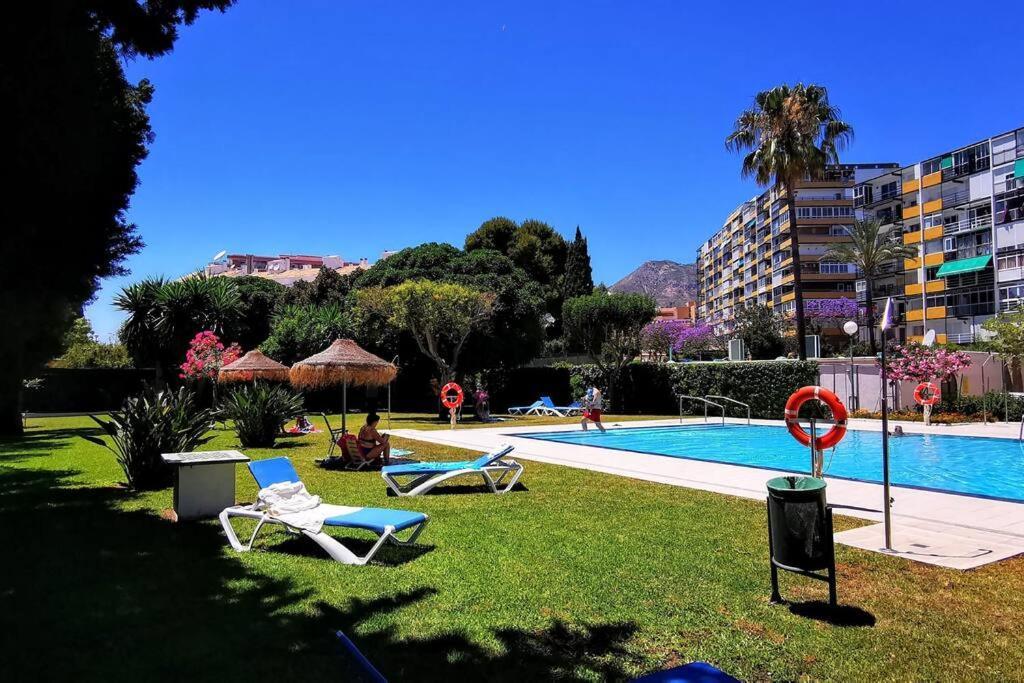 Beautiful Sea Views Cozy Apartment 350 M From Beach Benalmádena Dış mekan fotoğraf