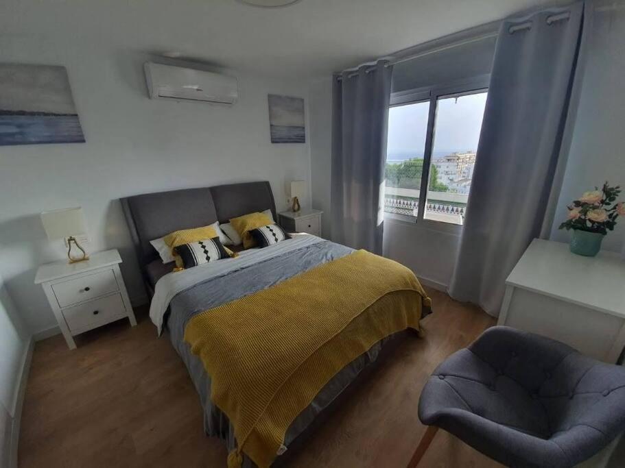 Beautiful Sea Views Cozy Apartment 350 M From Beach Benalmádena Dış mekan fotoğraf