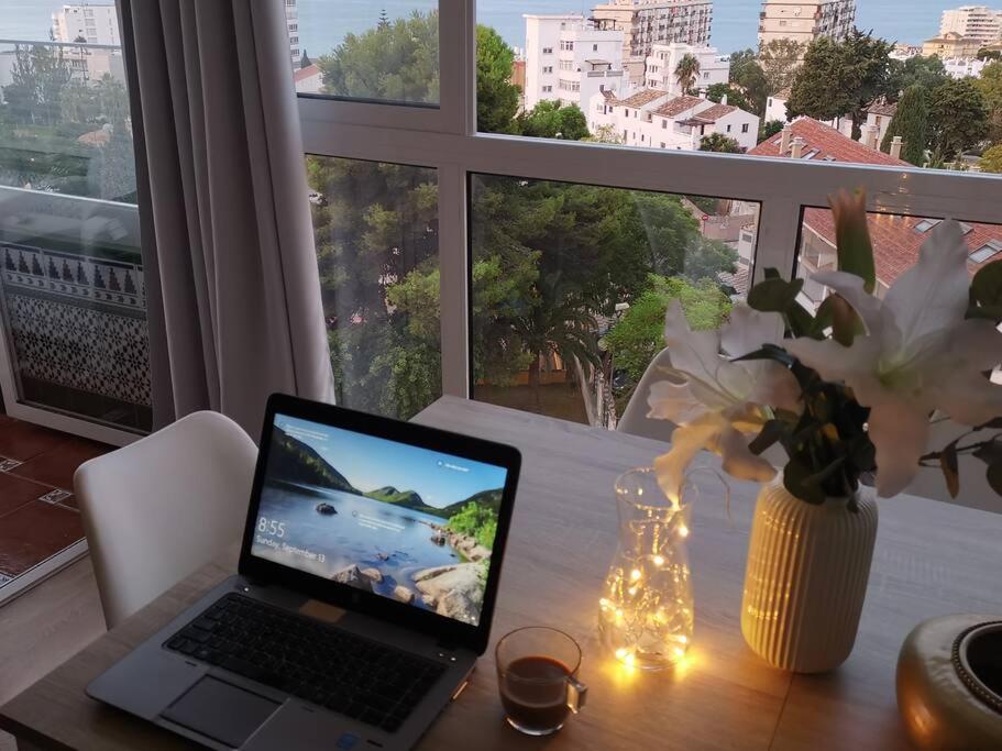 Beautiful Sea Views Cozy Apartment 350 M From Beach Benalmádena Dış mekan fotoğraf