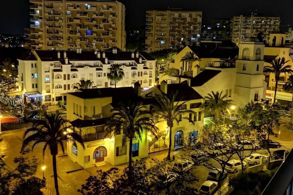 Beautiful Sea Views Cozy Apartment 350 M From Beach Benalmádena Dış mekan fotoğraf